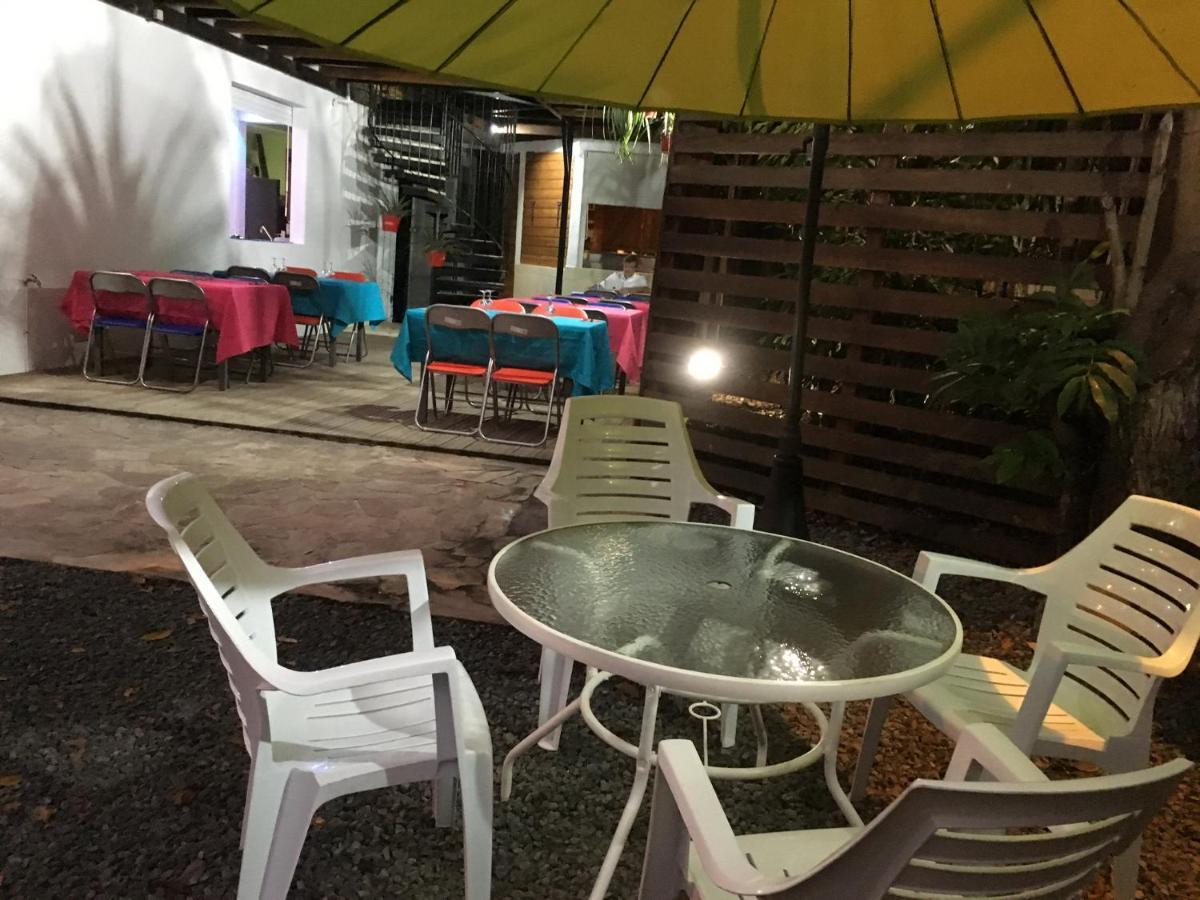 Jacktavern - Auberge De Jeunesse Поант-Ноар Екстериор снимка