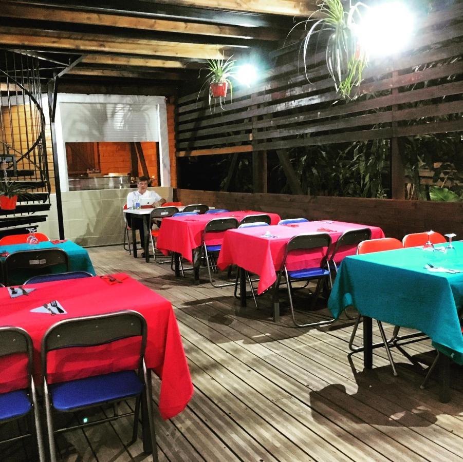 Jacktavern - Auberge De Jeunesse Поант-Ноар Екстериор снимка